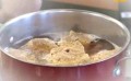 Herstellung einfachen Seitans mit dem veganen Chefkoch Brook Katz