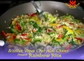 Brasilianischer veganer Chefkoch Alan Chaves präsentiert Regenbogenreis (Portugiesisch)